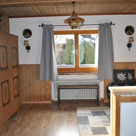Eschental Apartamento *